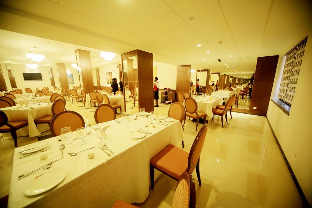 Hotel Africana Kampala Zewnętrze zdjęcie