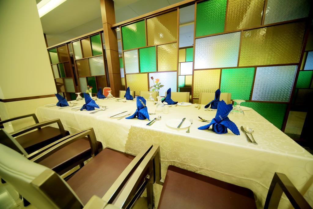 Hotel Africana Kampala Zewnętrze zdjęcie