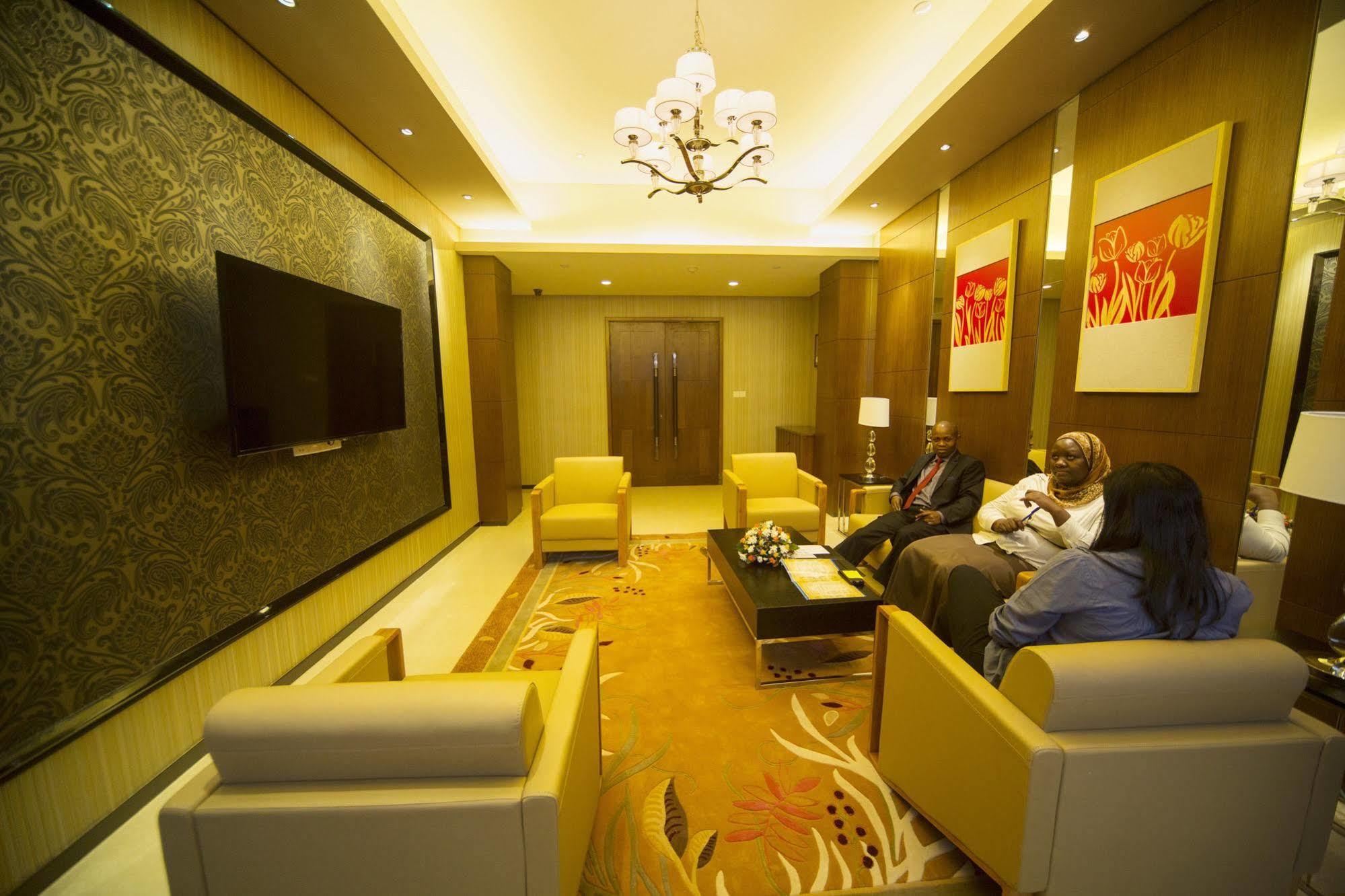 Hotel Africana Kampala Zewnętrze zdjęcie