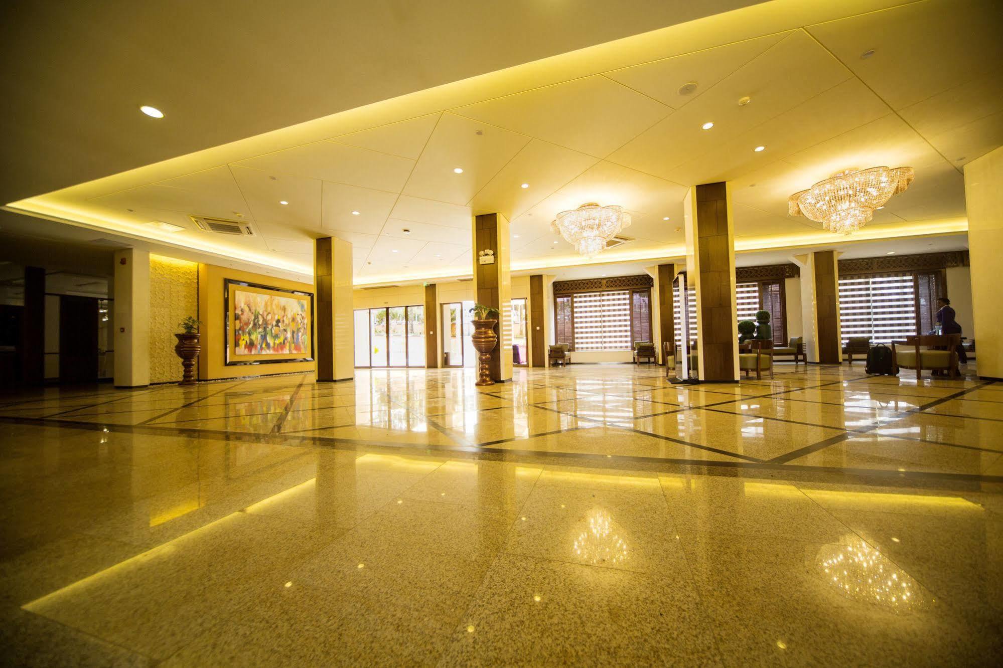 Hotel Africana Kampala Zewnętrze zdjęcie